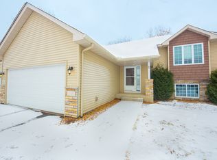 15483 Wintergreen St NW, Andover, MN 55304