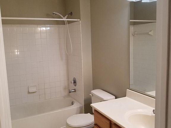 4th image of 10020 Darnaway Ct