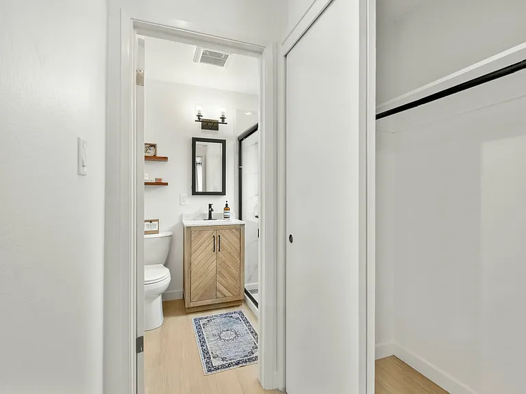 231 Price St #4 — Photo 12