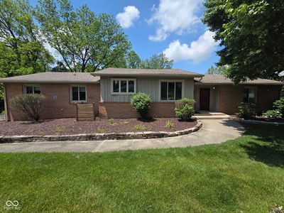 652 Spring Hills Dr, Zionsville, IN, 46077