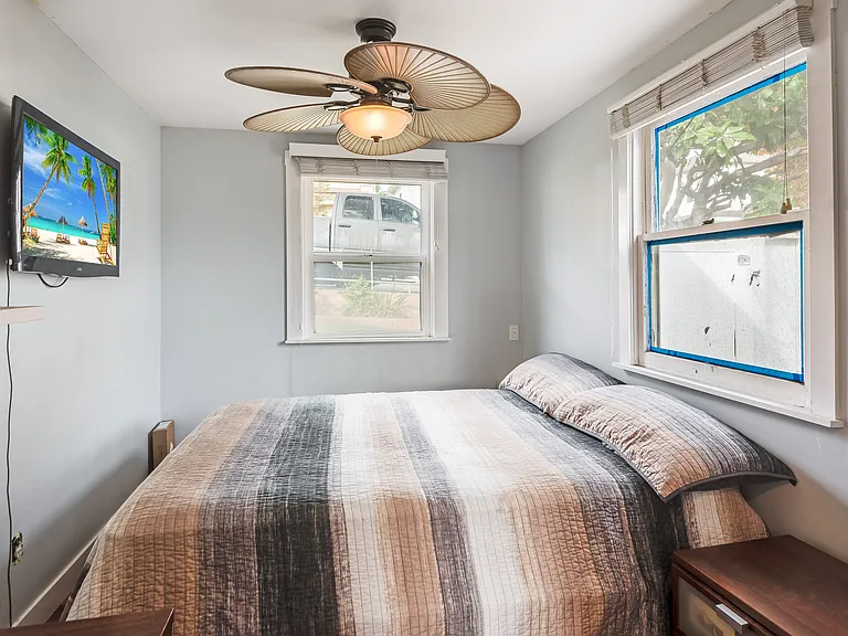 1906 Marshallfield Ln #2 — Photo 4