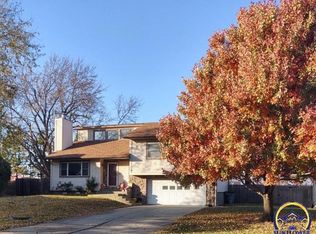 2035 Holiday Dr, Emporia, KS 66801