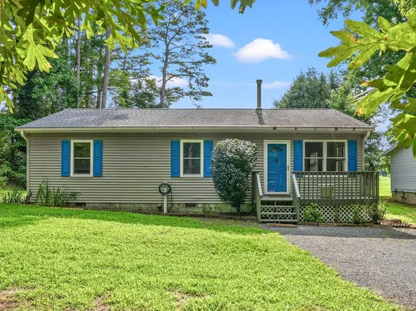 3590 Captains Corridor, Greenbackville, VA 23356