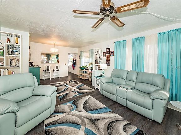4th image of 4141 56th Way N APT 800