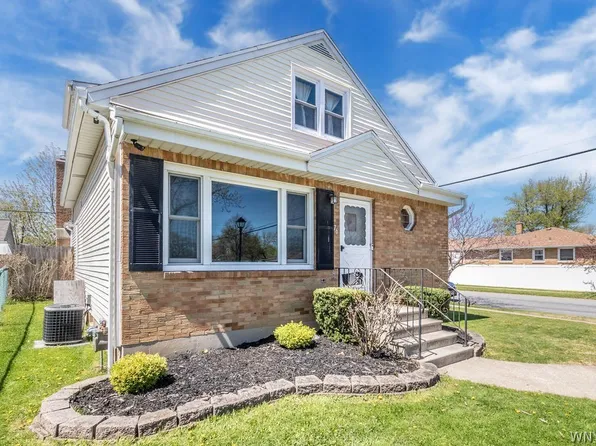 76 Lamson Rd, Buffalo, NY 14223