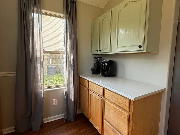 2765 Mable Ln — Photo 10