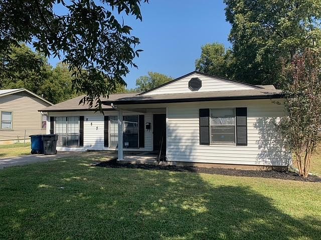 1st image of 765 Emberwood Dr
