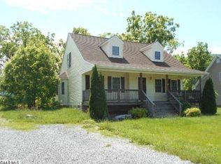 62 1st St, Fishersville, VA 22939