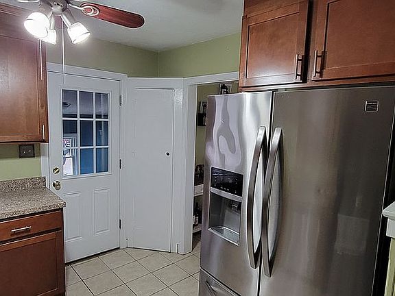 4th image of 136 Sokol Rd