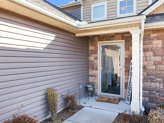 4th image of 462 Owl Dr