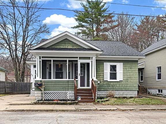 2nd image of 28 Weeman Street