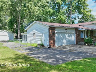 4460 Joan Dr, Clio, MI, 48420