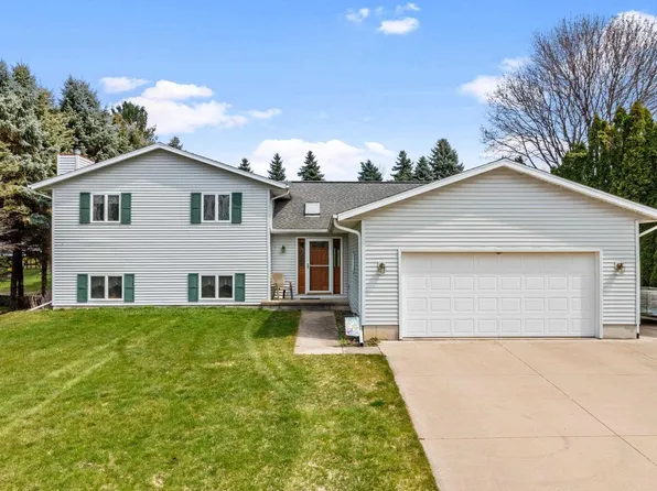 N8446 Concord Parkway, Beaver Dam, WI 53916