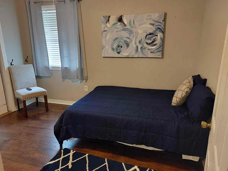 137 Mattie St #1 — Photo 9