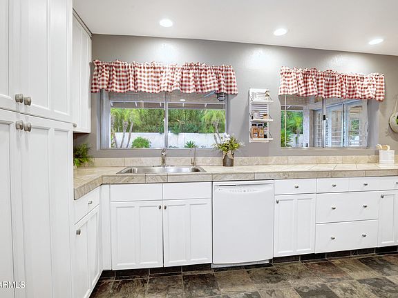 5th image of 8733 E San Ardo Dr