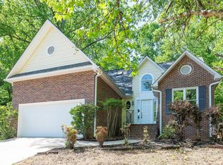 10 Fox Ridge Way, Taylors, SC 29687