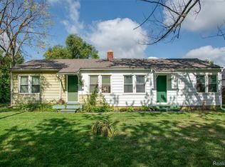 15597 Norway St, Monroe, MI 48161