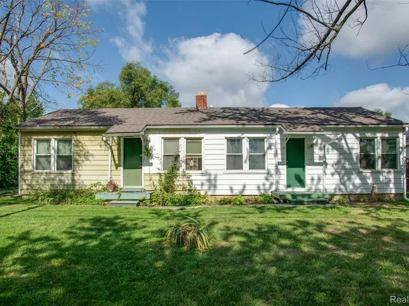 15597 Norway St, Monroe, MI 48161