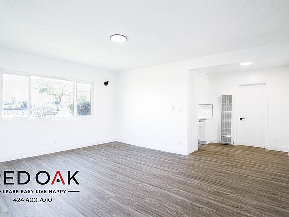 3rd image of 14807 S Normandie Ave #2