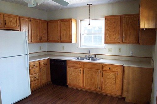 1st image of 3576 Park St