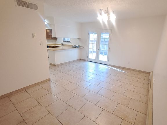 4th image of 1345 Branson Ave APT 1D