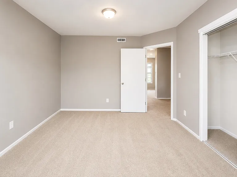 BEDROOM #2