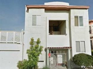 729 Henry St, Oakland, CA 94607