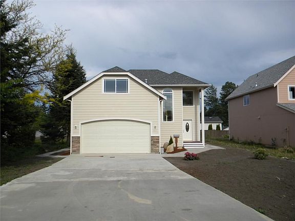2nd image of 4815 E C Street Ct