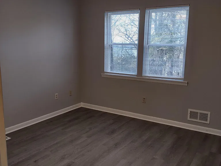 1822 Richardson St #1823 — Photo 3