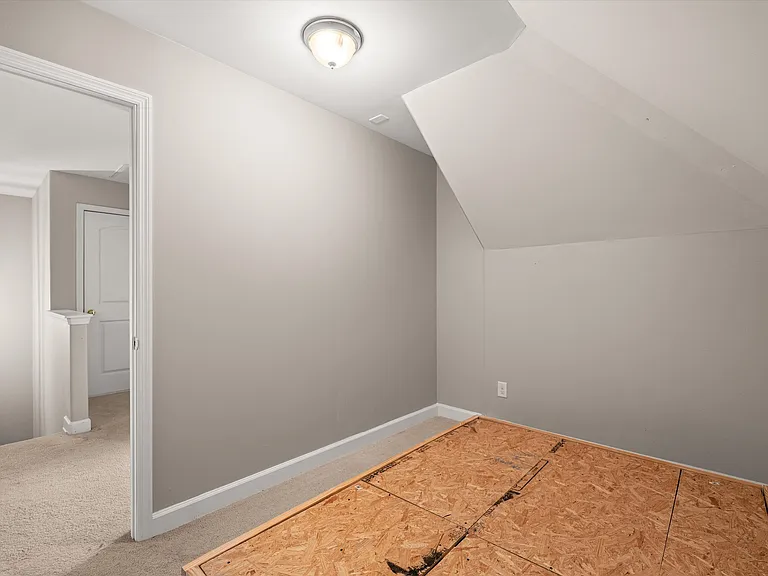 1102 Achiever Cir — Photo 36