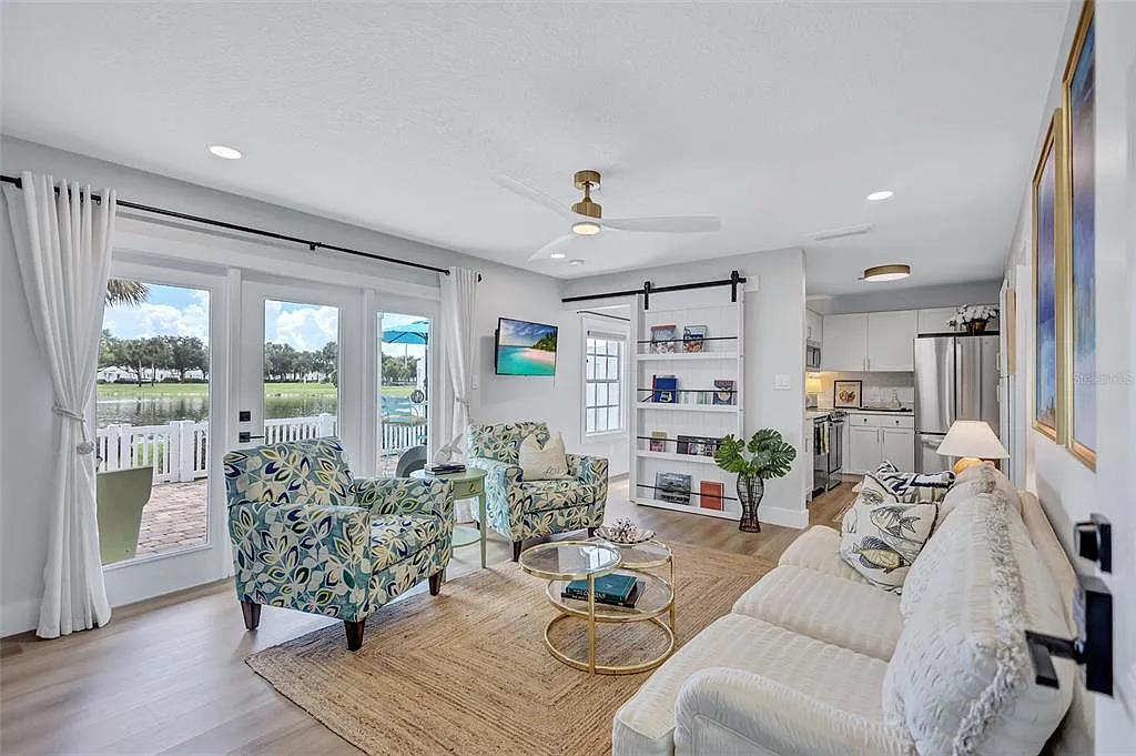 1 bed, 1.0 bath, 823 sqft, $3,100 — Photo 4