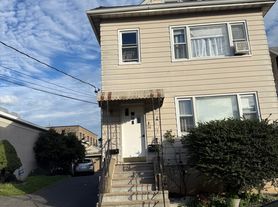 20 May St, Wallington, NJ