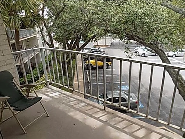 3325 Bayshore Blvd #F31 — Photo 9