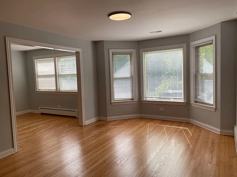 5839 N Cicero Ave #1 — Photo 7