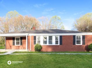 2208 Agnes St, High Point, NC 27265