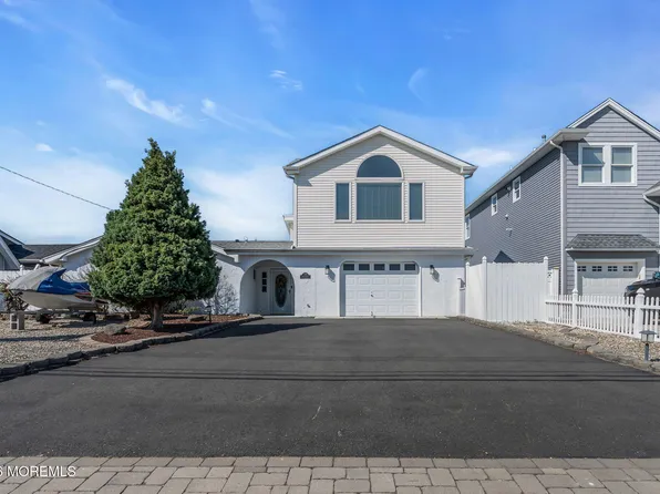 1838 Skiff Court, Toms River, NJ 08753