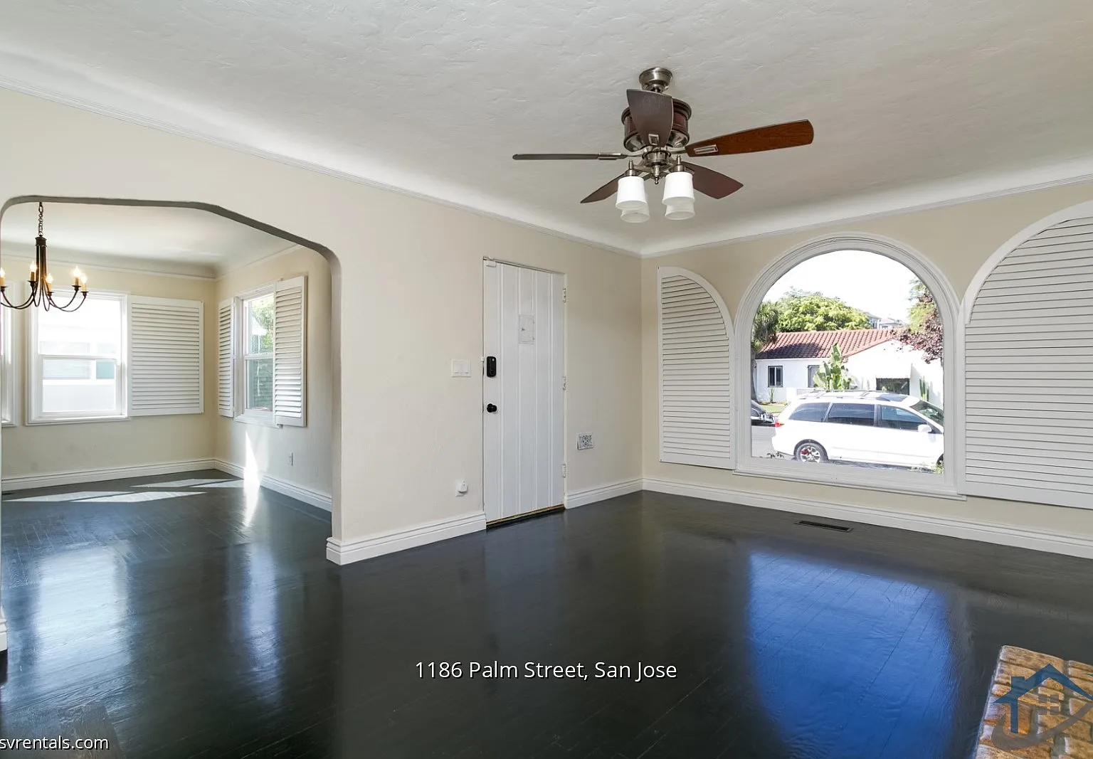 2 bed, 1.5 bath, 1236 sqft, $3,700 — Photo 3