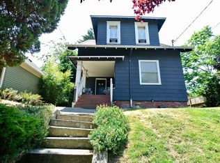 713 N 75th St, Seattle, WA 98103