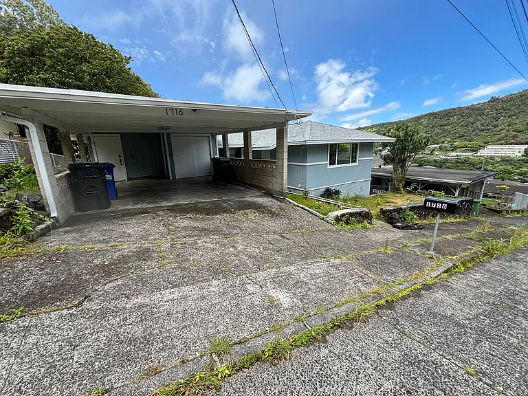 1716 Kuikele St — Photo 2