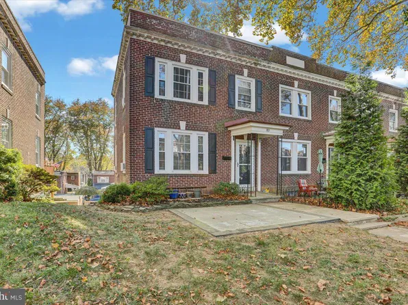 383 Sunset Rd, West Reading, PA 19611