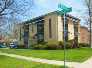 333 N Princeton Ave APT 1B, Villa Park, IL 60181