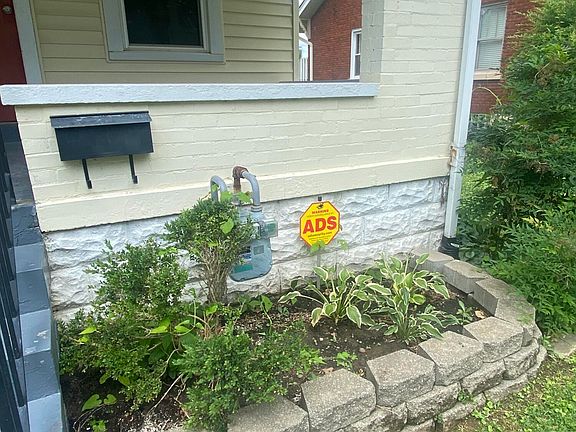 4th image of 302 Iola Rd