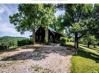 290 Mount Herman Rd, Gandeeville, WV 25243
