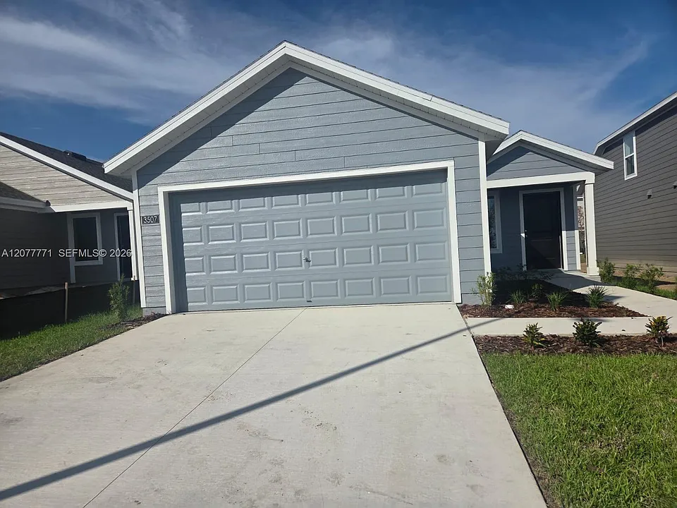 3507 Rover Rd #3507