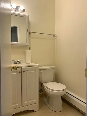 Rented by Velsor Realty | media 12