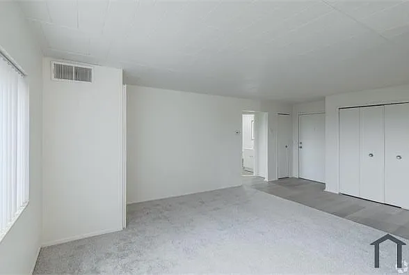 1 bed, 640 sqft, $1,149 — Photo 3