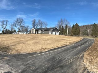 162 Fletcher Rd, Earlville, NY 13332