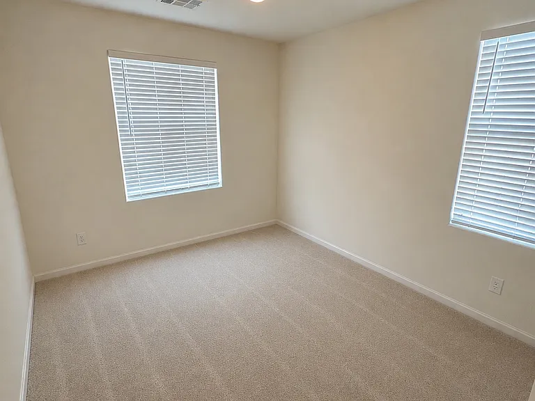 7439 Tinley Creek Ave — Photo 13