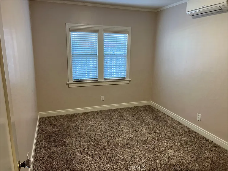 136 Poinsettia Ave — Photo 15