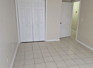 23 Pine St APT 2, Manchester, NH 03103